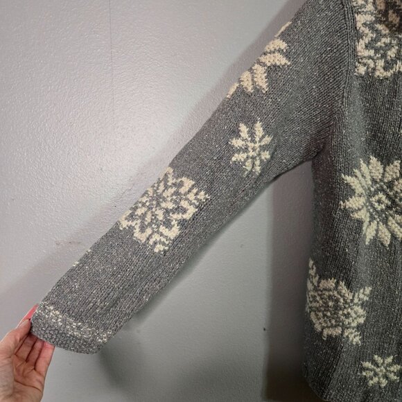 Vintage Sigrid Olsen Sport Knitted Petite Sweater Blue Grey Angora Wool Snowflak - Picture 7 of 7